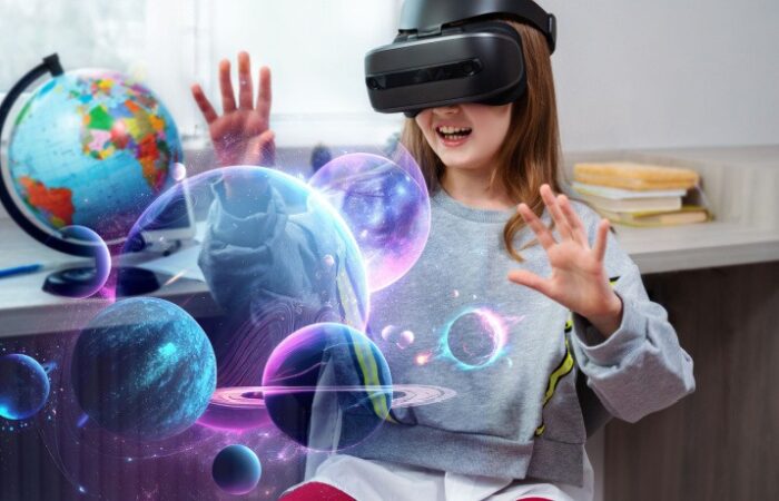 Enhancing the user experience with Augmented Reality (AR) and Virtual Reality (VR)